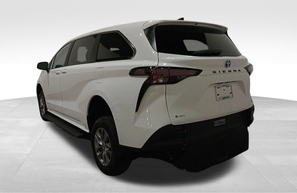 used 2025 Toyota Sienna car, priced at $65,800