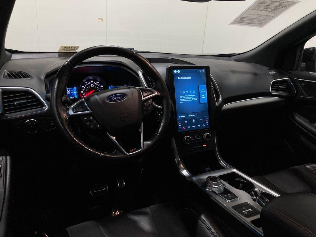 used 2022 Ford Edge car, priced at $24,000