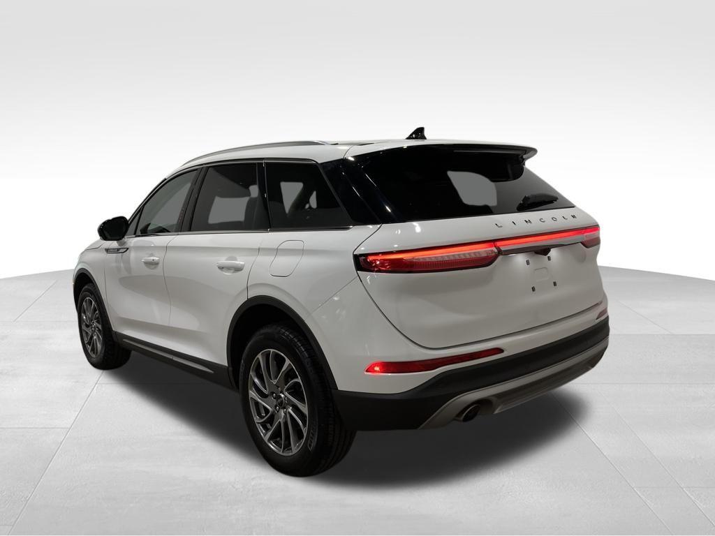 used 2022 Lincoln Corsair car, priced at $28,000