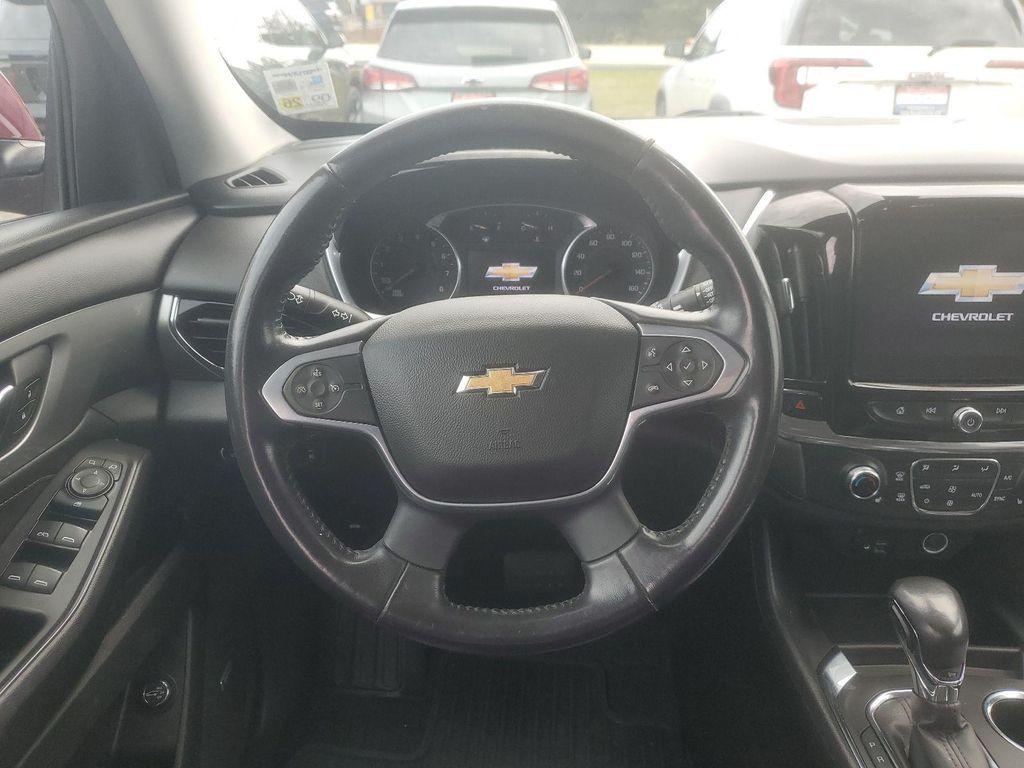 used 2021 Chevrolet Traverse car, priced at $21,695