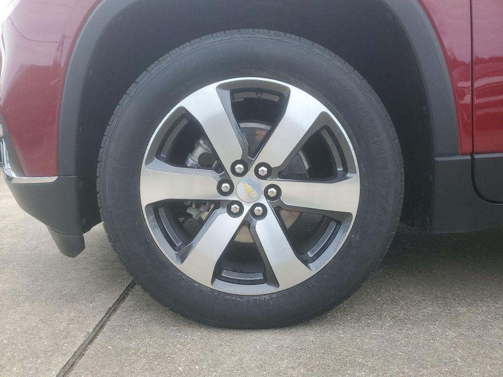 used 2021 Chevrolet Traverse car, priced at $21,695