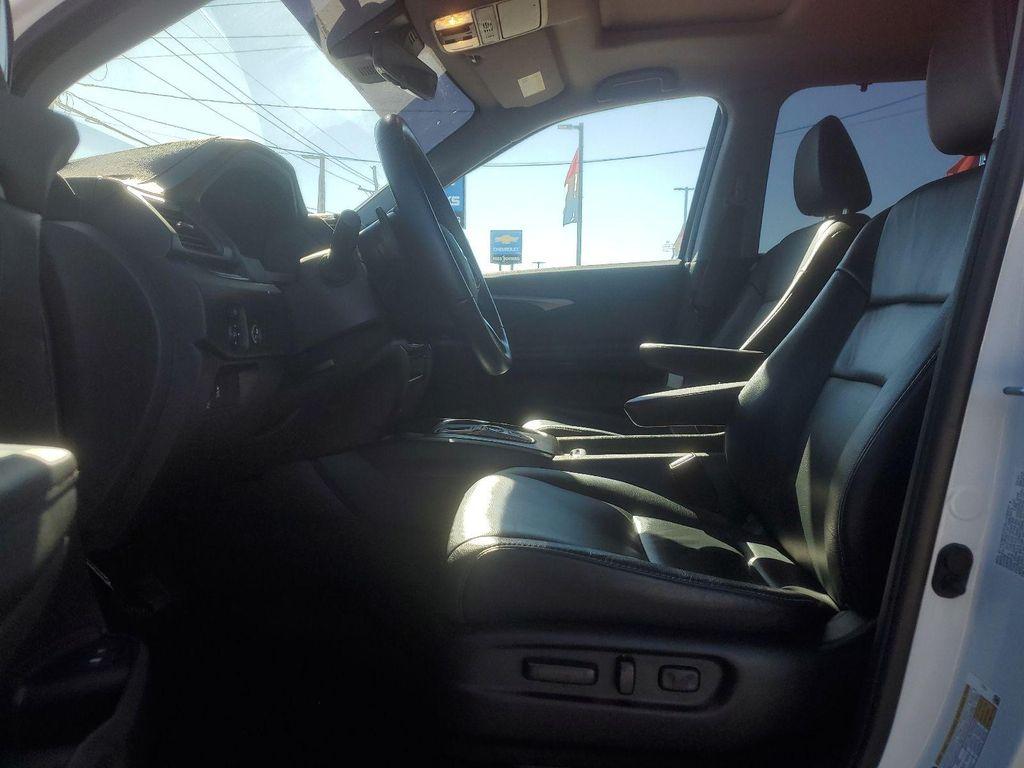 used 2022 Honda Pilot car, priced at $26,725