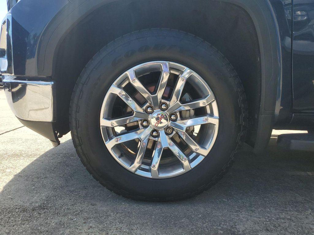 used 2020 GMC Sierra 1500 car, priced at $28,180