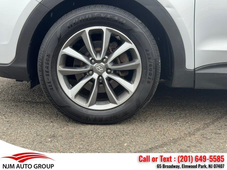 used 2017 Hyundai Santa Fe car, priced at $8,450