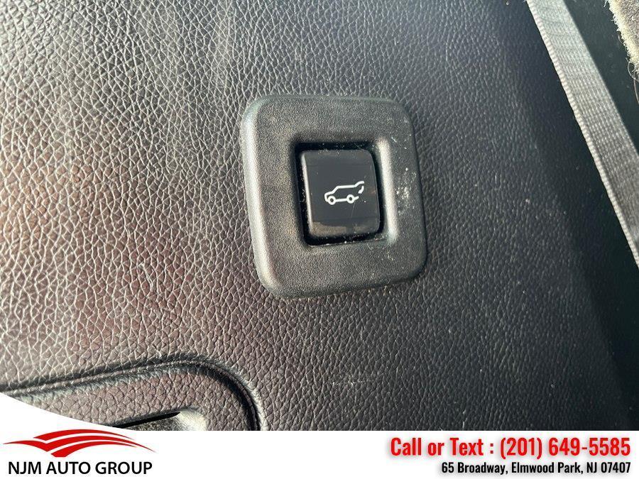 used 2015 Ford Expedition car, priced at $6,650