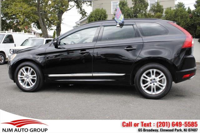 2015 Black Sapphire Metallic Volvo XC60