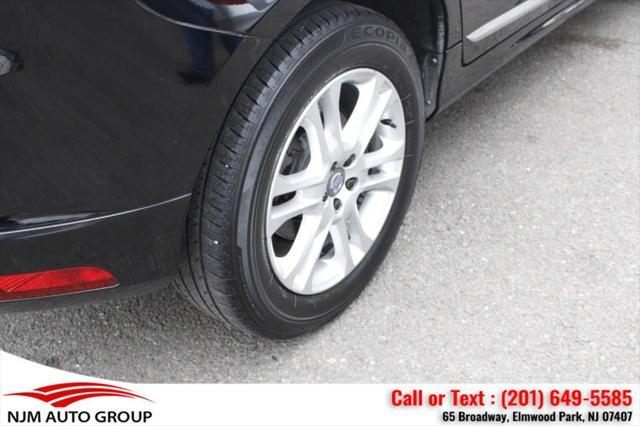 2015 Black Sapphire Metallic Volvo XC60