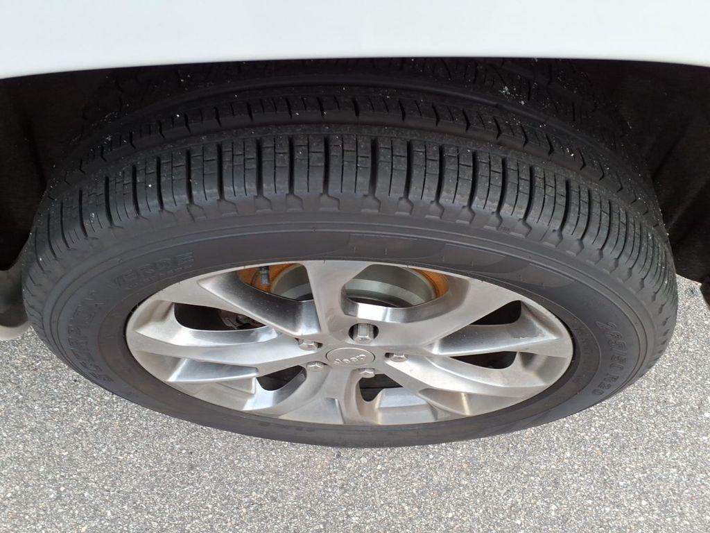 used 2019 Jeep Grand Cherokee car, priced at $18,486