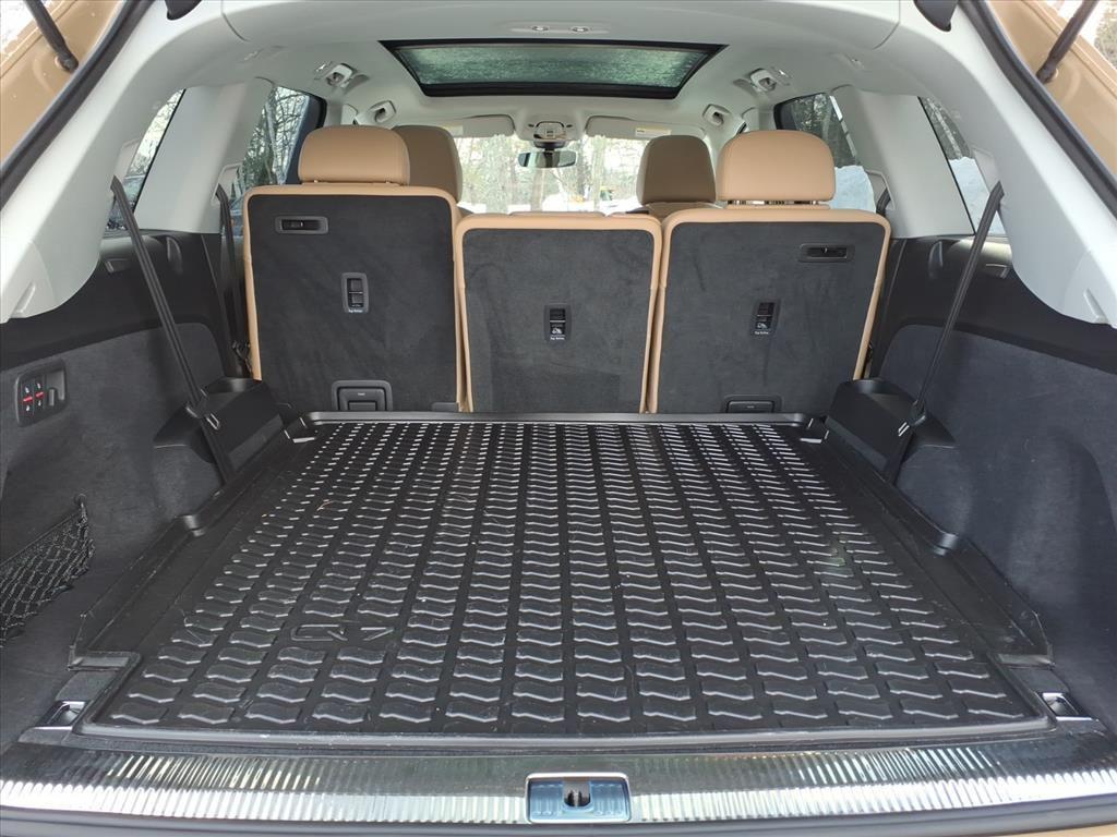 used 2025 Audi Q7 car, priced at $47,665