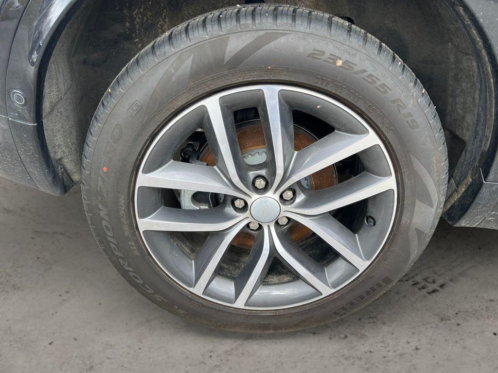 new 2025 Land Rover Discovery Sport car, priced at $46,588