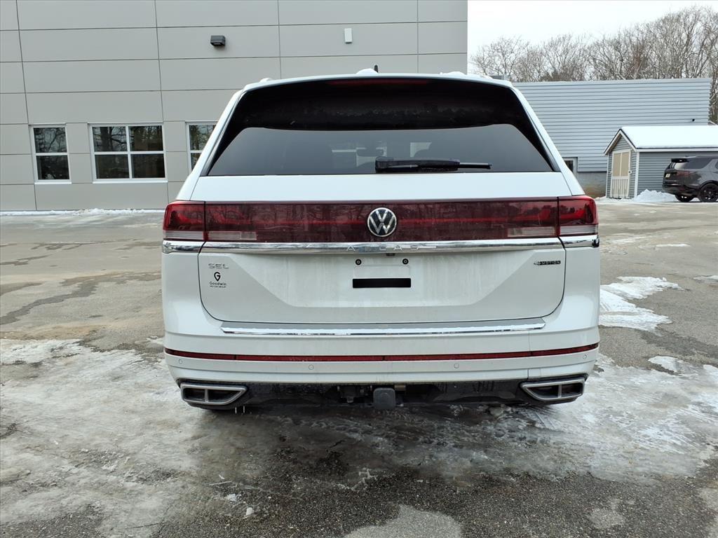 used 2024 Volkswagen Atlas car, priced at $37,091