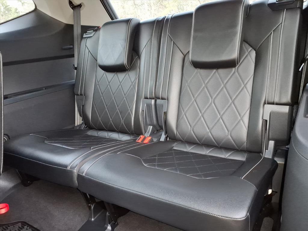 used 2024 Volkswagen Atlas car, priced at $37,091