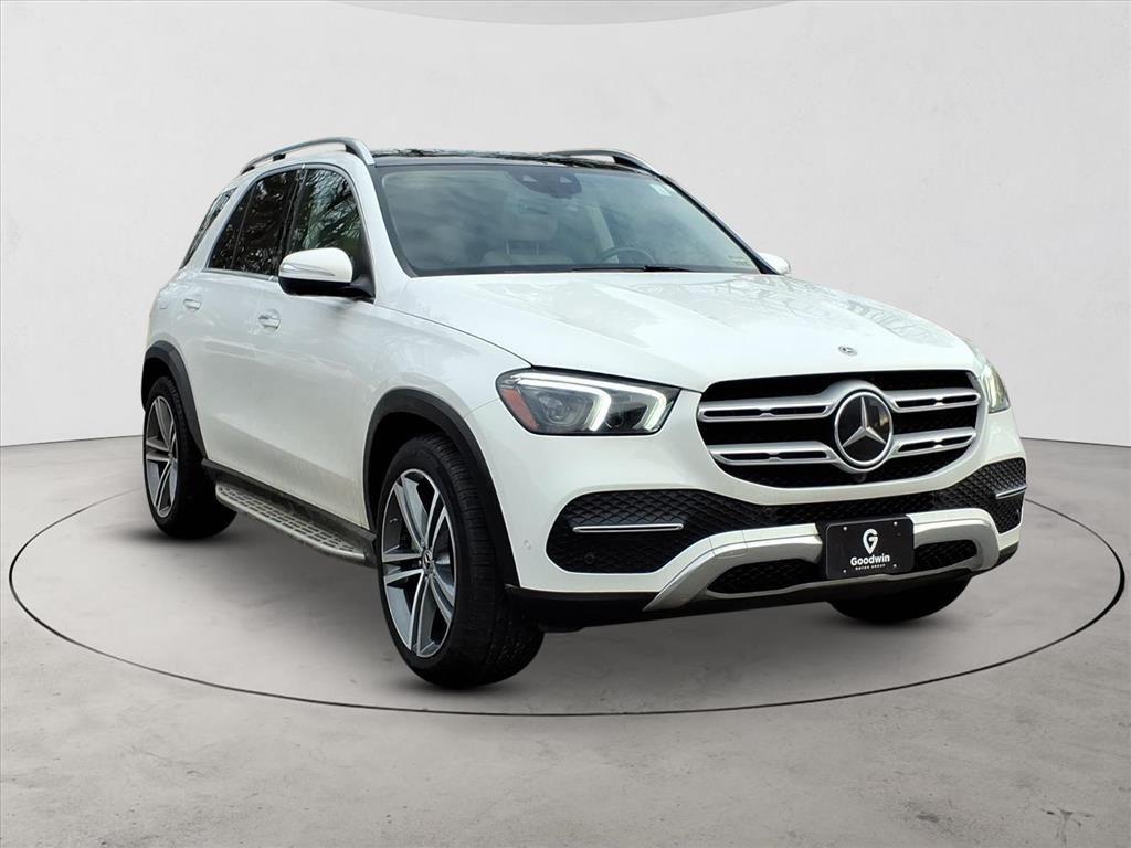 used 2022 Mercedes-Benz GLE 450 car, priced at $39,909