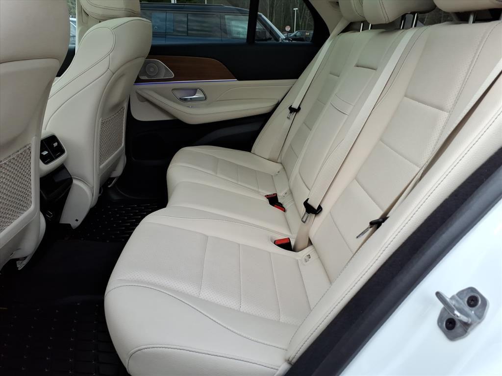 used 2022 Mercedes-Benz GLE 450 car, priced at $39,909