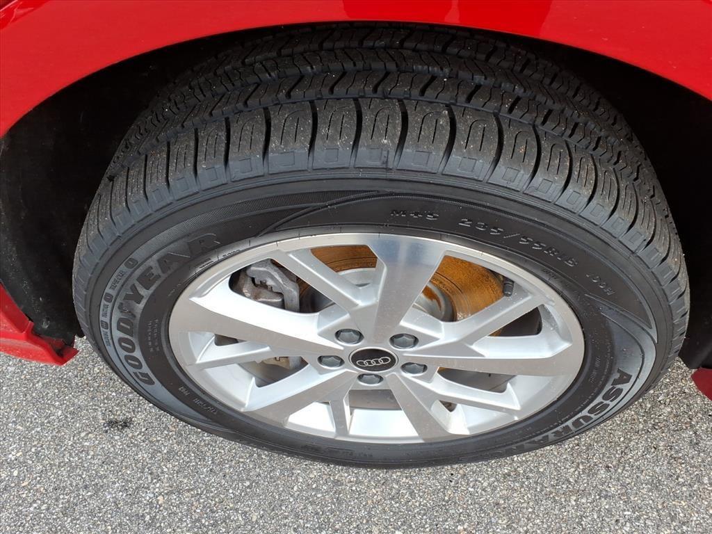 used 2024 Audi Q3 car, priced at $28,033