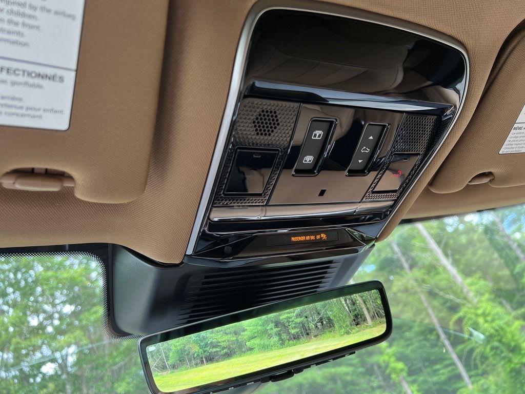 new 2025 Land Rover Range Rover car, priced at $131,330