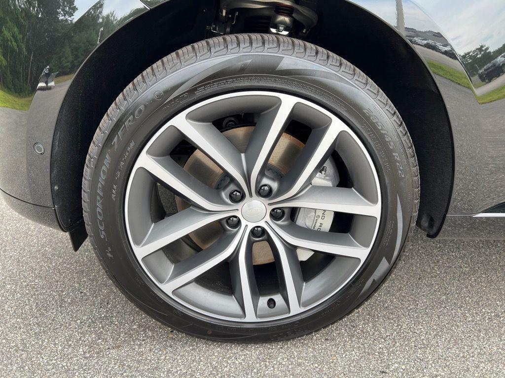 new 2025 Land Rover Range Rover car, priced at $131,330