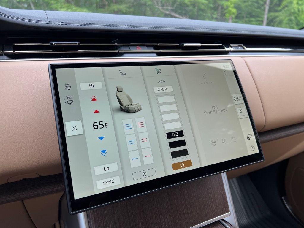 new 2025 Land Rover Range Rover car, priced at $131,330