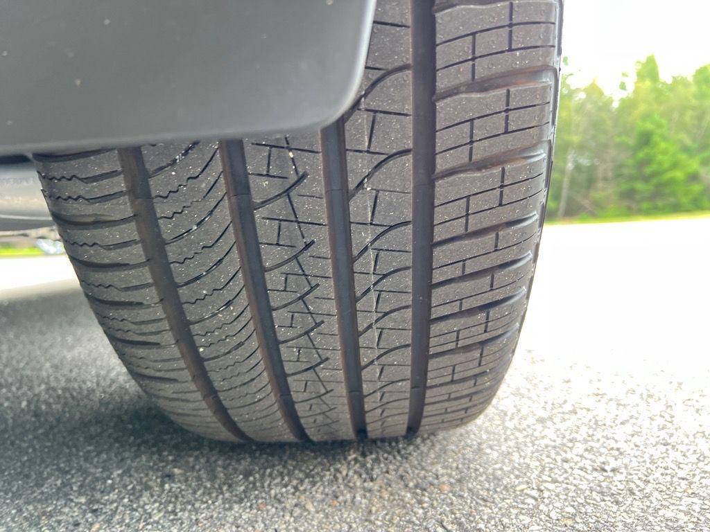 new 2025 Land Rover Range Rover car, priced at $131,330