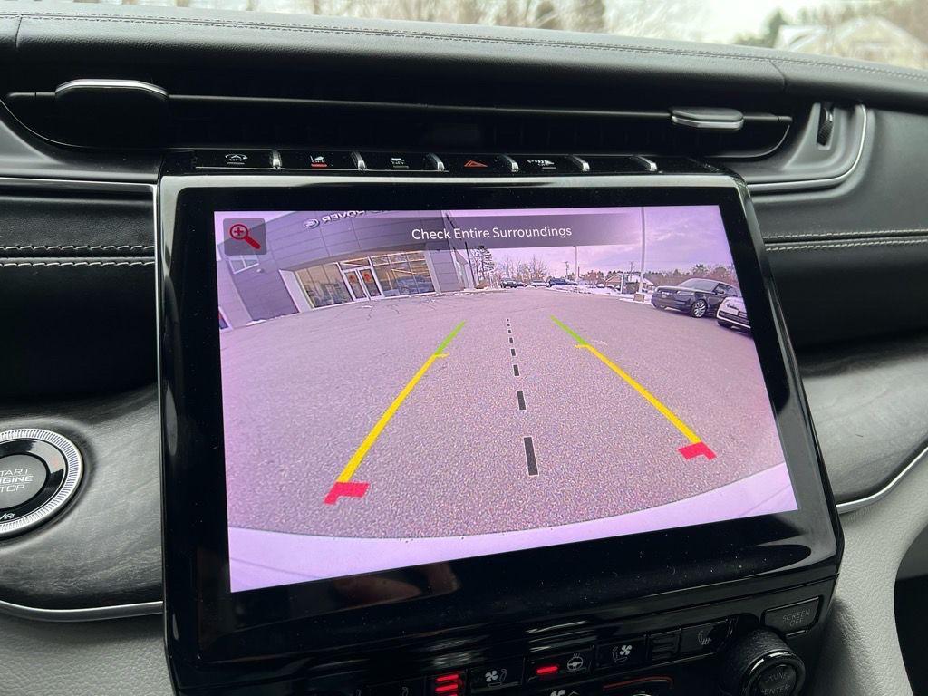 used 2023 Jeep Grand Cherokee car, priced at $31,986