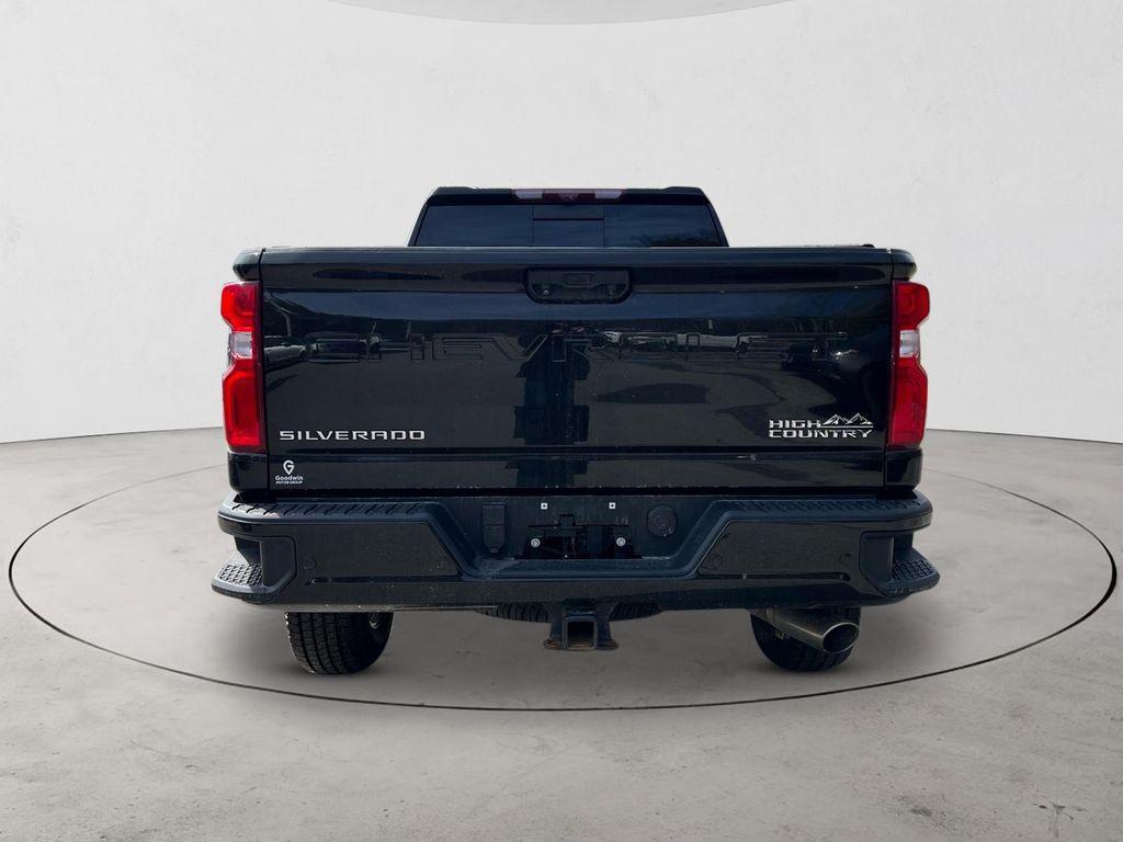 used 2022 Chevrolet Silverado 2500 car, priced at $56,819