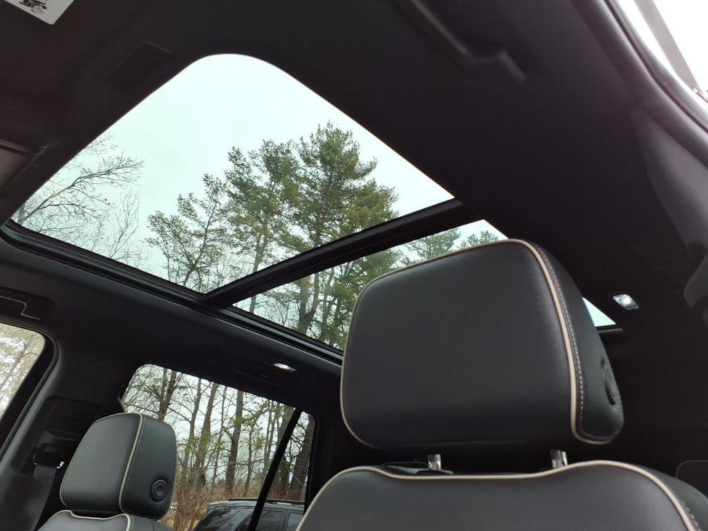 used 2025 GMC Yukon car, priced at $67,908