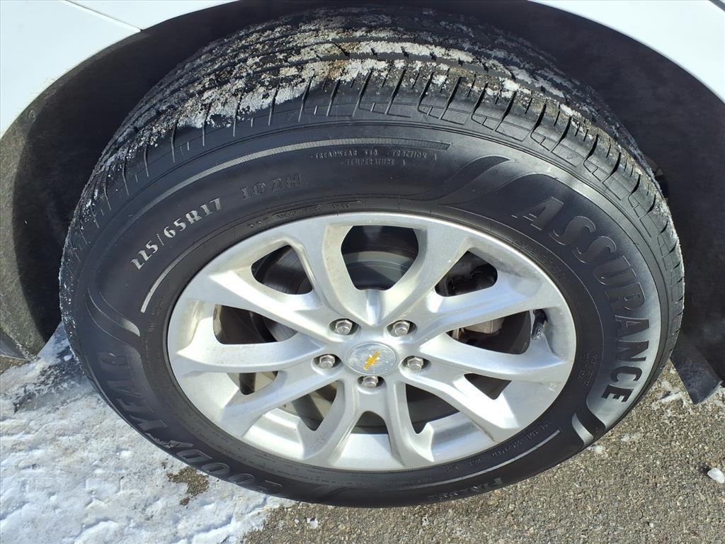 used 2019 Chevrolet Equinox car, priced at $18,311