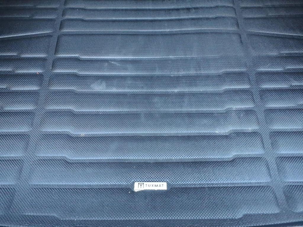 used 2024 Porsche Cayenne car, priced at $78,818