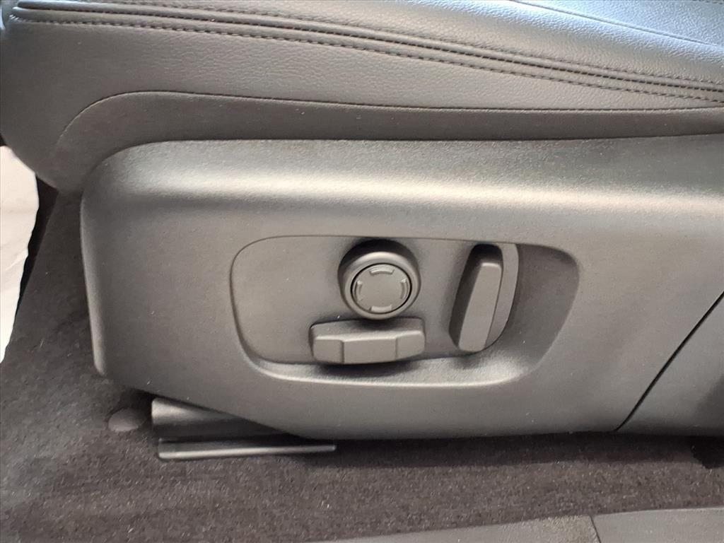 new 2026 Land Rover Range Rover Evoque car, priced at $60,000