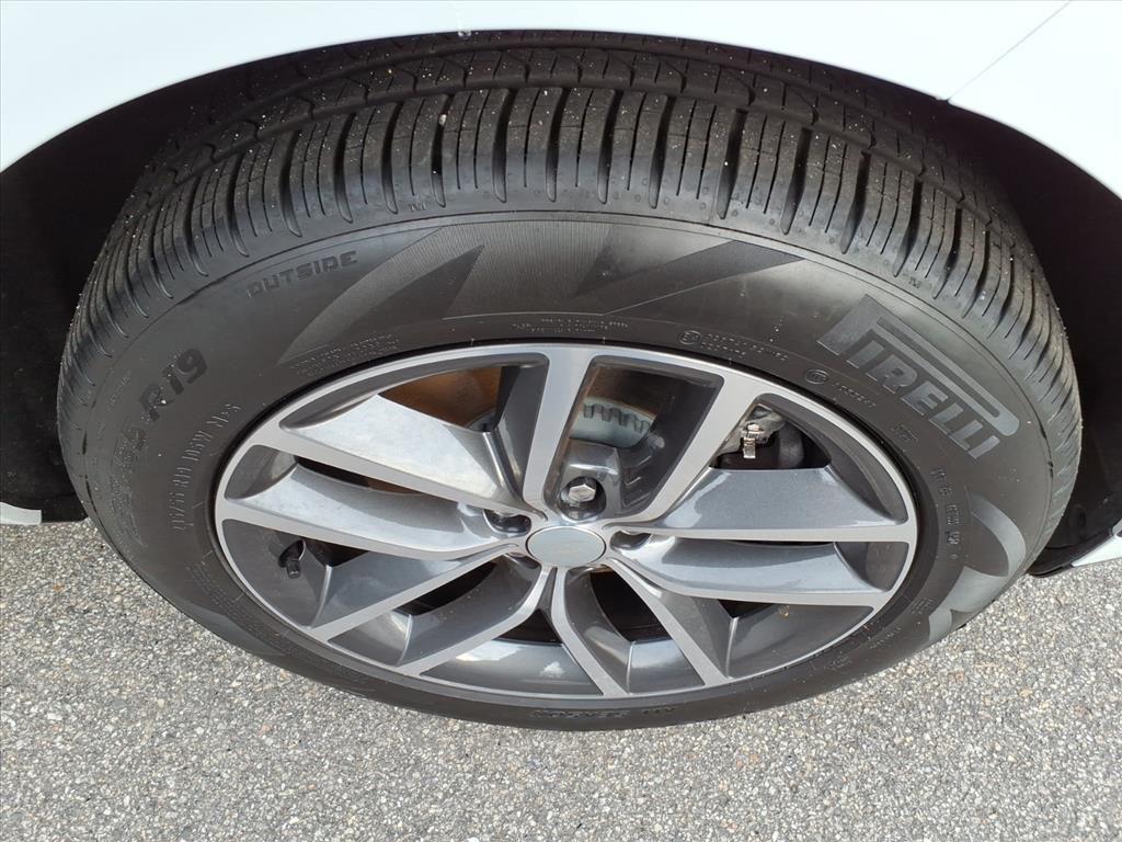 used 2024 Land Rover Range Rover Evoque car, priced at $40,987