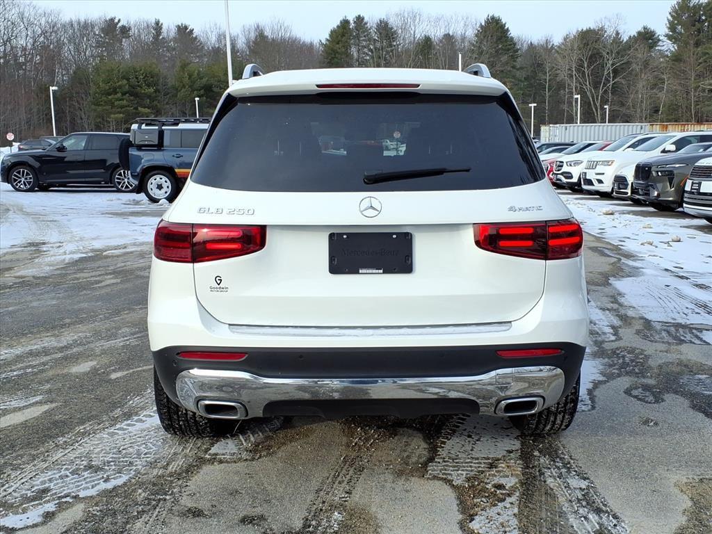 used 2025 Mercedes-Benz GLB 250 car, priced at $38,941