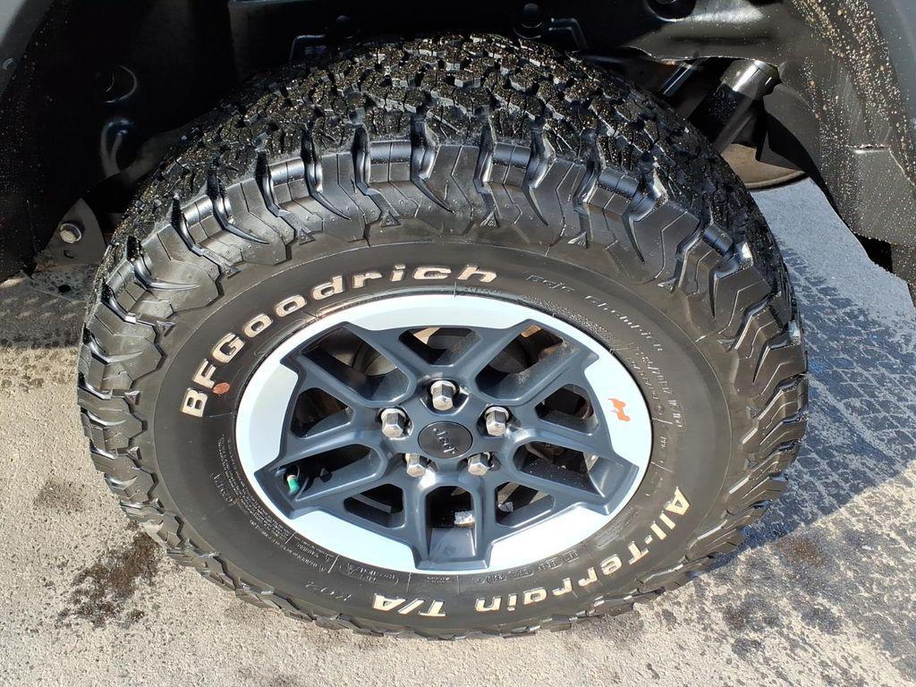 used 2019 Jeep Wrangler Unlimited car, priced at $32,451