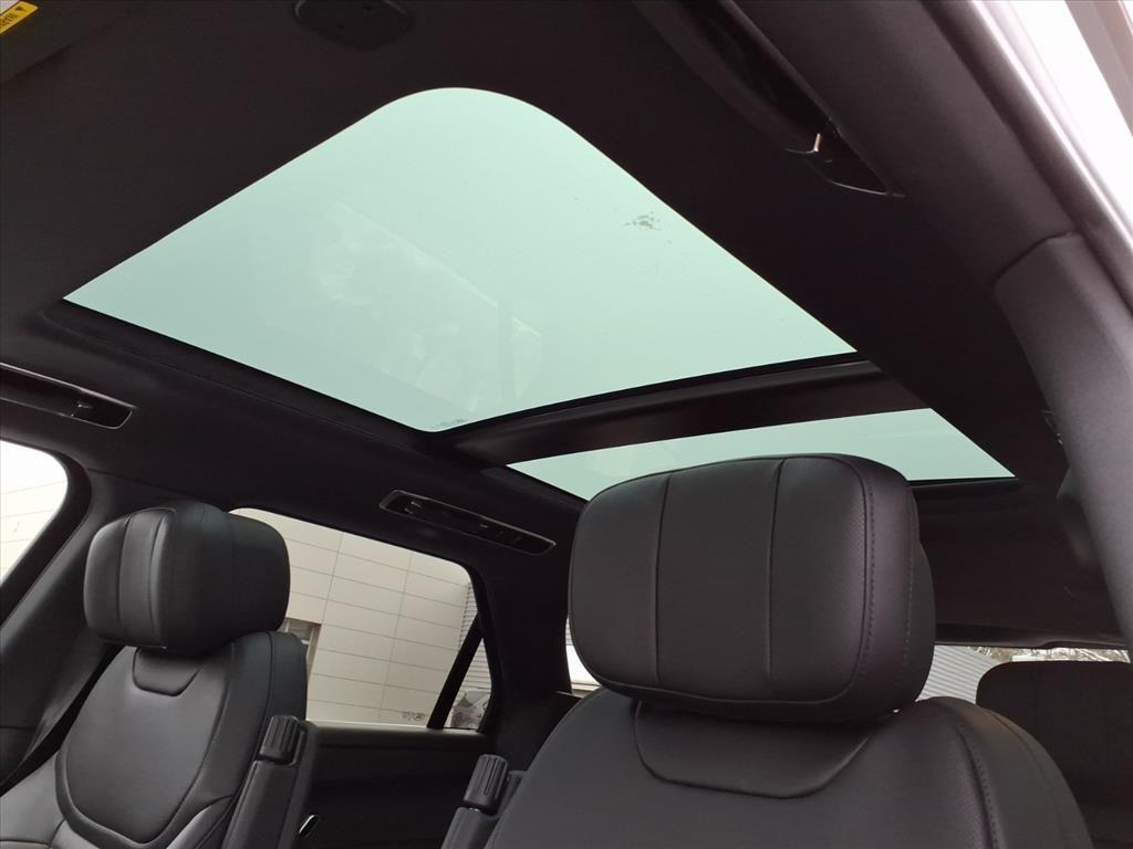 new 2026 Land Rover Range Rover Sport car, priced at $121,925