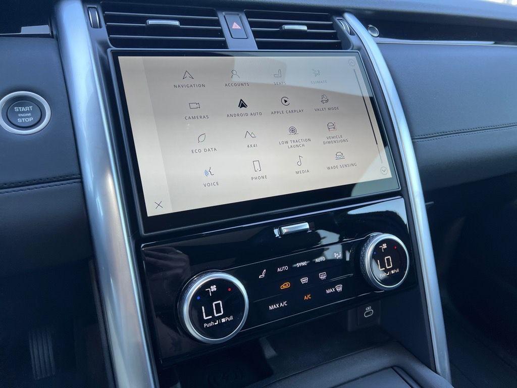 new 2025 Land Rover Discovery car, priced at $67,528