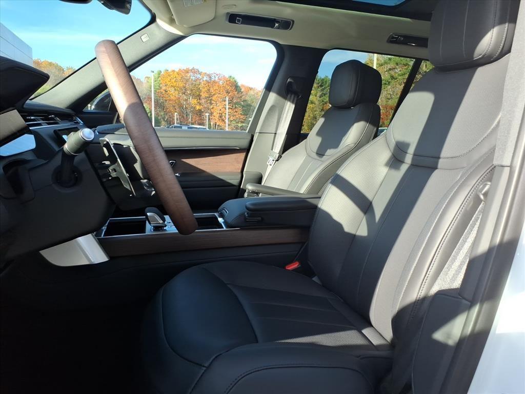 new 2025 Land Rover Range Rover car, priced at $146,580