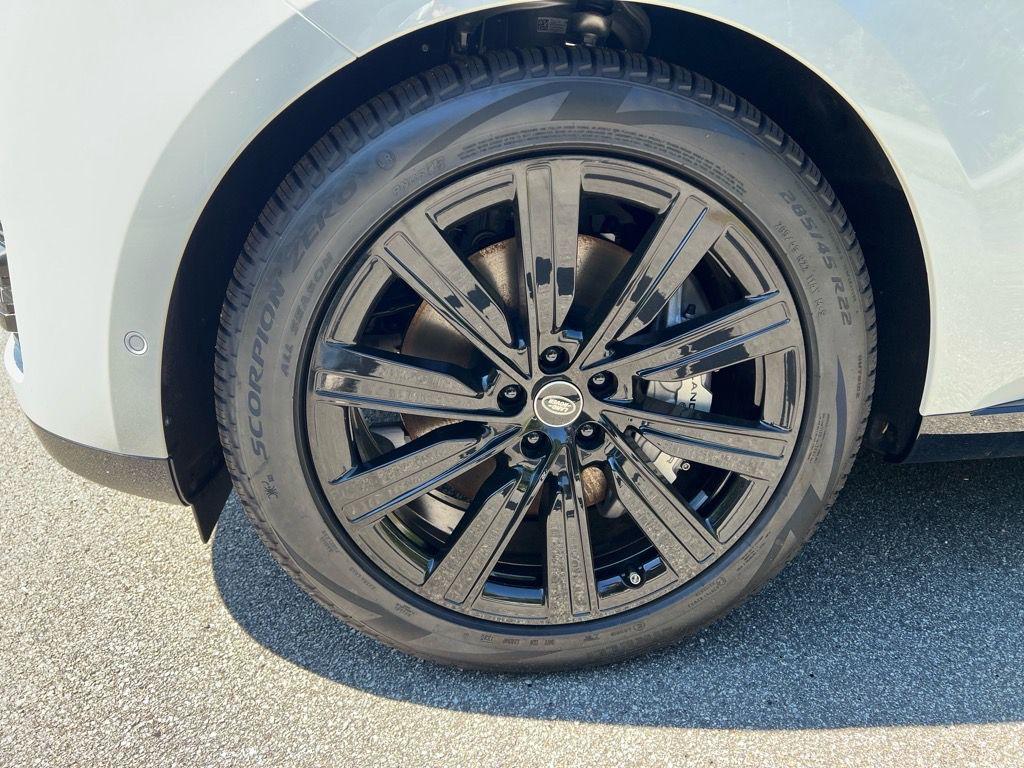 new 2025 Land Rover Range Rover car, priced at $133,060