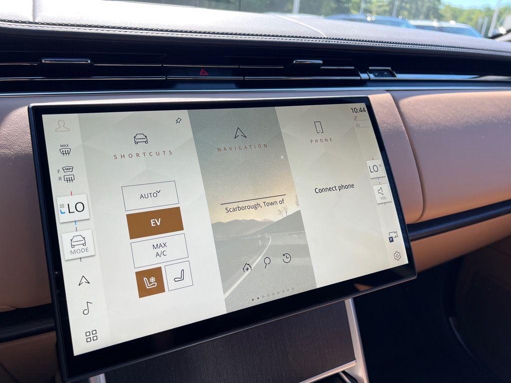 new 2025 Land Rover Range Rover car, priced at $133,060