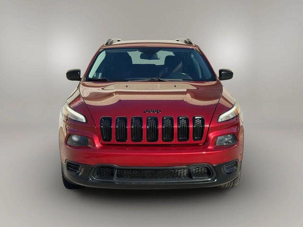 used 2016 Jeep Cherokee car, priced at $9,995