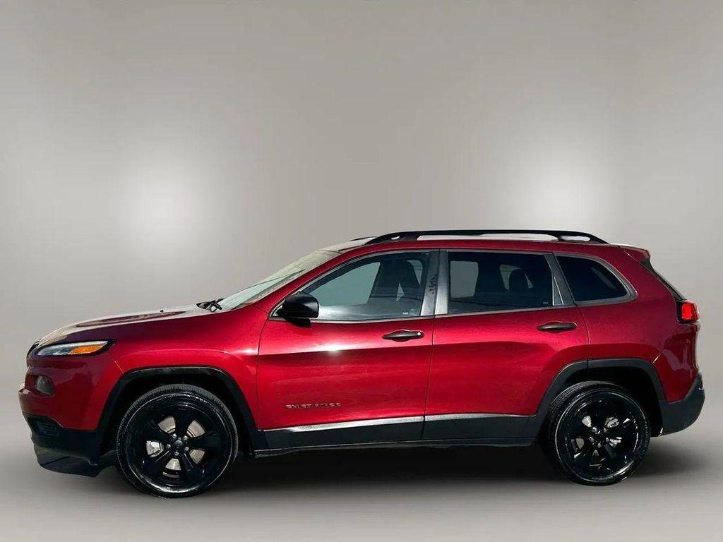 used 2016 Jeep Cherokee car, priced at $9,995