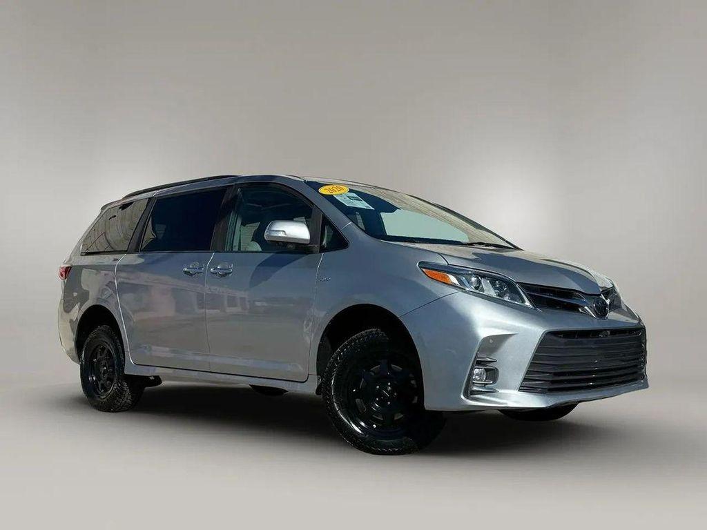 used 2020 Toyota Sienna car, priced at $30,995