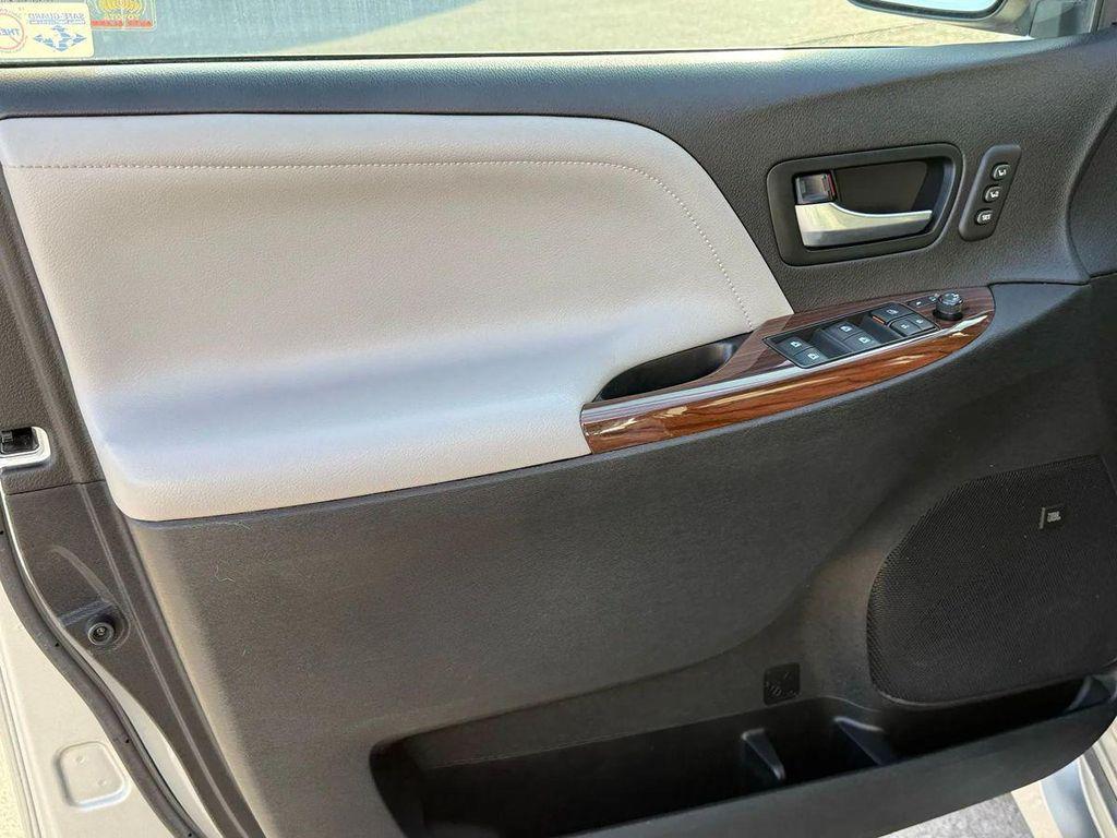 used 2020 Toyota Sienna car, priced at $30,995