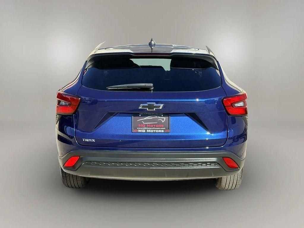 used 2024 Chevrolet Trax car, priced at $18,495