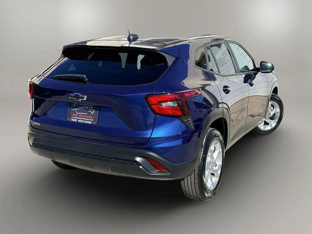 used 2024 Chevrolet Trax car, priced at $18,495