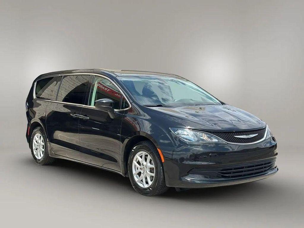 used 2018 Chrysler Pacifica car, priced at $11,995