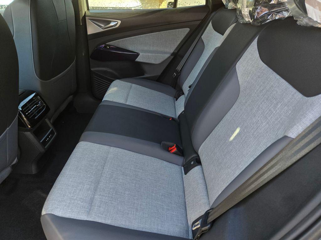 new 2026 Volkswagen ID.4 car, priced at $46,977