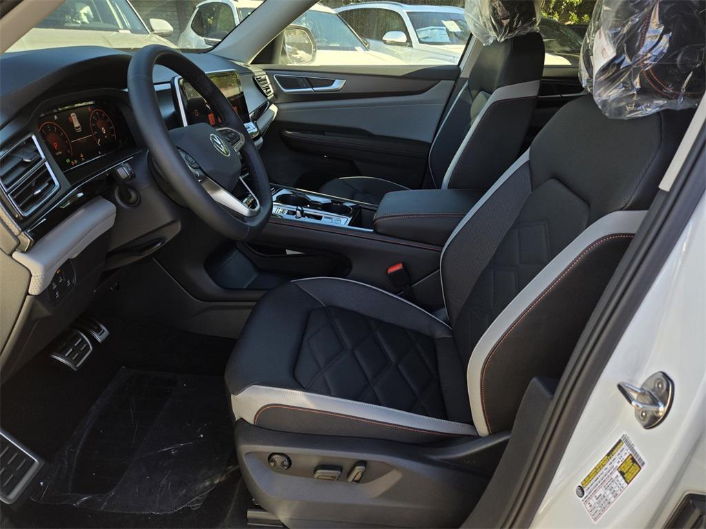 new 2026 Volkswagen Atlas car, priced at $50,641