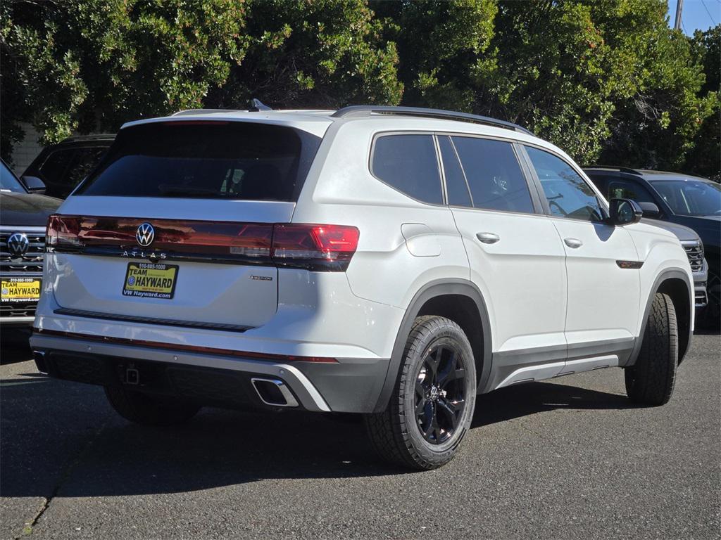 new 2026 Volkswagen Atlas car, priced at $50,641
