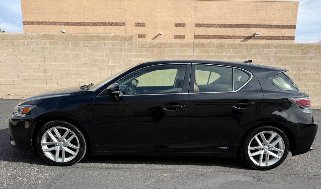 used 2015 Lexus CT 200h car, priced at $19,999