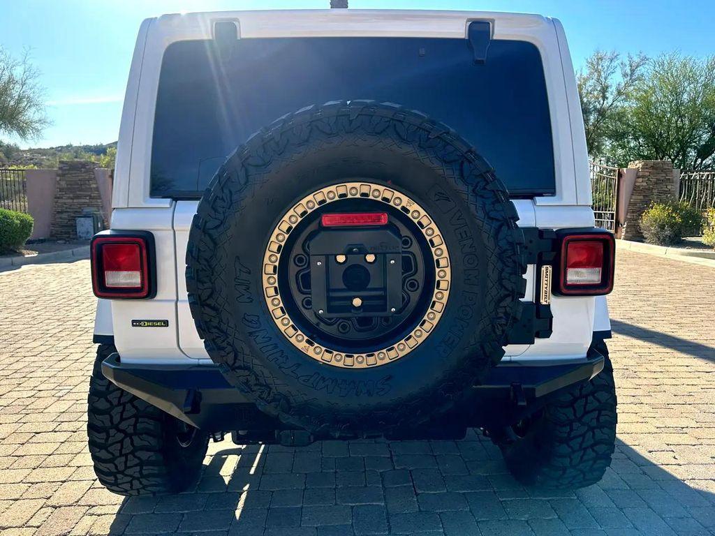 used 2022 Jeep Wrangler Unlimited car, priced at $38,999