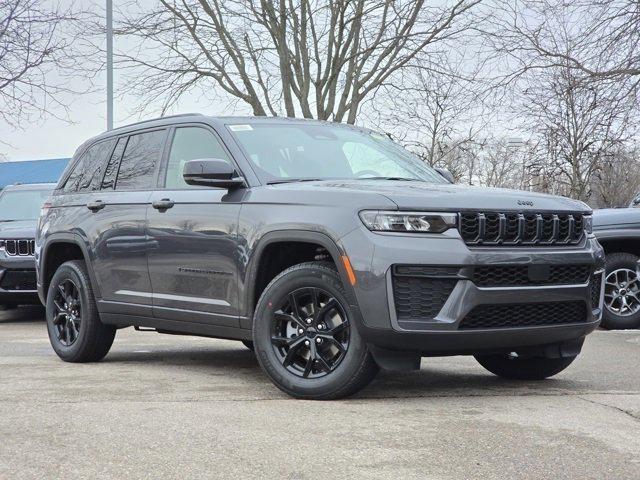 new 2026 Jeep Grand Cherokee car, priced at $45,580